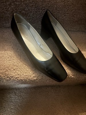 Women s I Love Comfort Size 11 Black Leather Heels