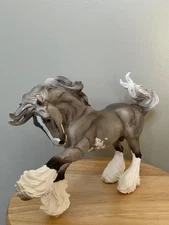 BREYER BREYERFEST SR YOLO VARIATION MATTE DAPPLE GREY SABINO GYPSY VANNER MOLD