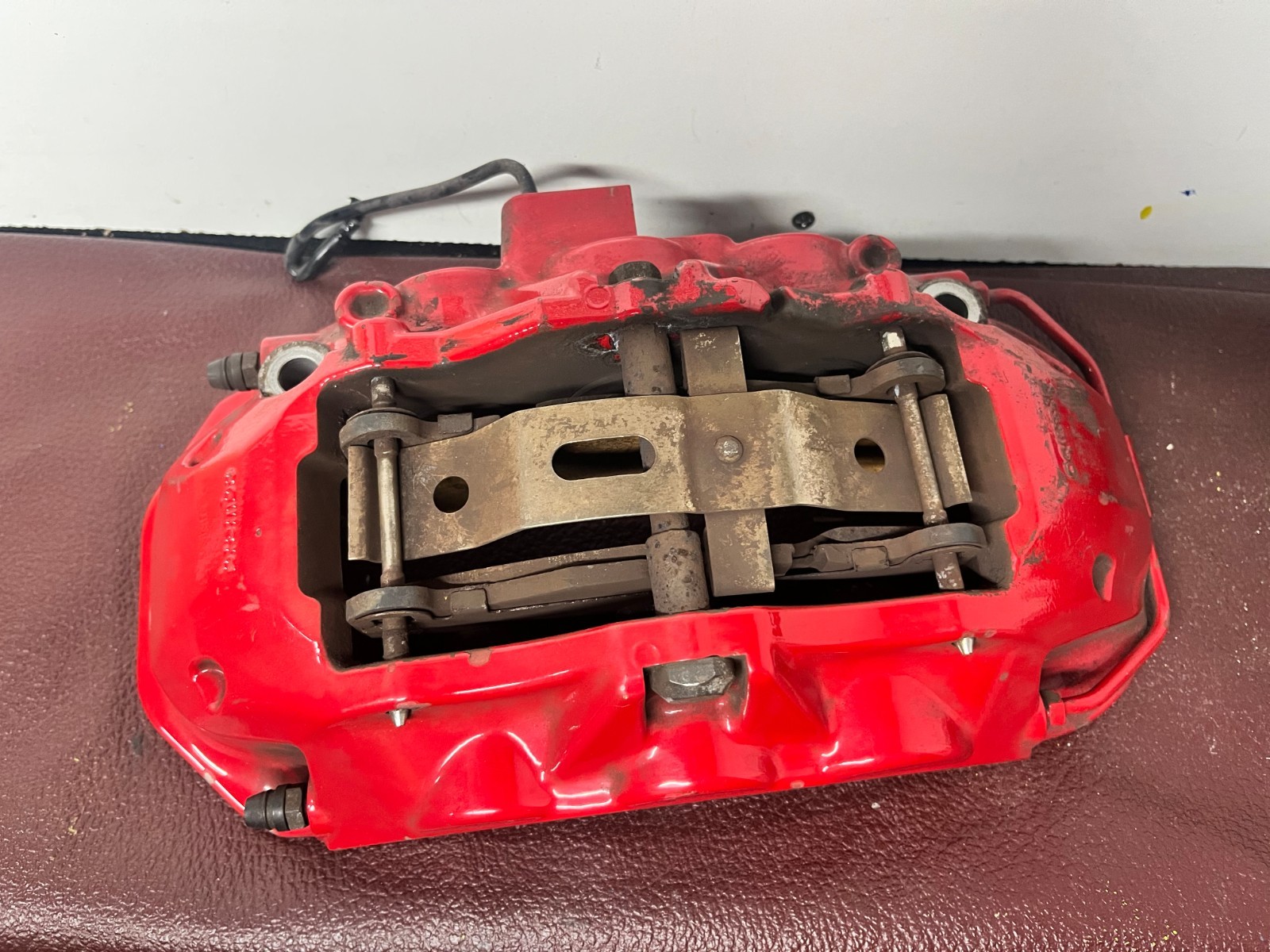 2014 - 2017 Maserati Ghibli Front Right Side Brake Caliper Brembo OEM 20A00106