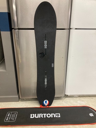 UNINC GLOW IN THE DARK 153cm Burton Snowboard Rare Classic