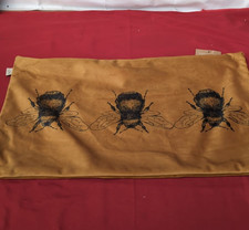 Image of Gold Bee Cushion Cover, 30 x 50 cm