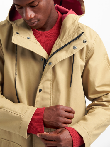 GQ AMI WATER RESISTANT HOODED RAINCOAT 