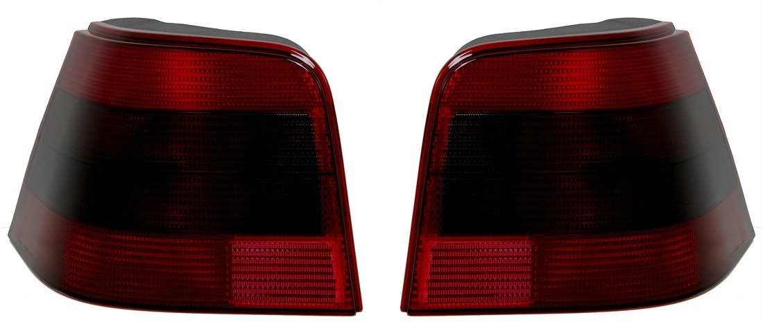 Feux arrière rouge noir fumé V1 pour Golf 4 GTI TDI phase 1 et 2 en version 3 ou 5 portes