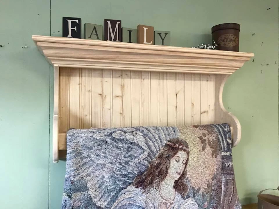 Quilt display sale shelf