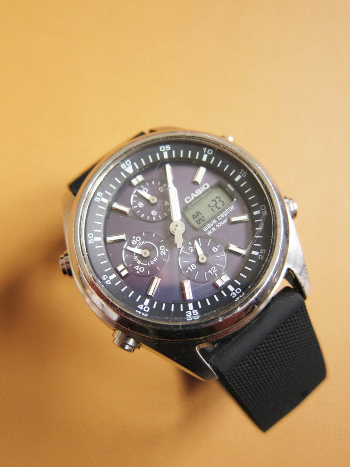 Reloj Solar CASIO [3731] Wave-Ceptor WVQ-500DJ Digi-Ana (HECHO EN JAPÓN) Foto 2 de 4