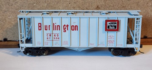Tolva deslizante aérea Chicago Burlington Quincy 2600 CF 87536 Roundhouse Walthers HO | Zustand: Used