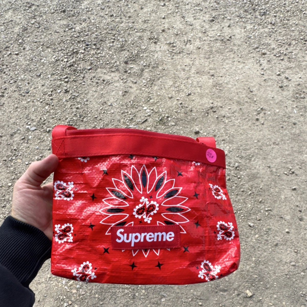 Supreme ペイズリー柄 ポーチ レッド Supreme 22FW Puffer Pouch Red