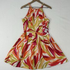 Vince Camuto Women’s Dress 6 NWT Fit & Flare Scuba Floral Sleeveless Colorful