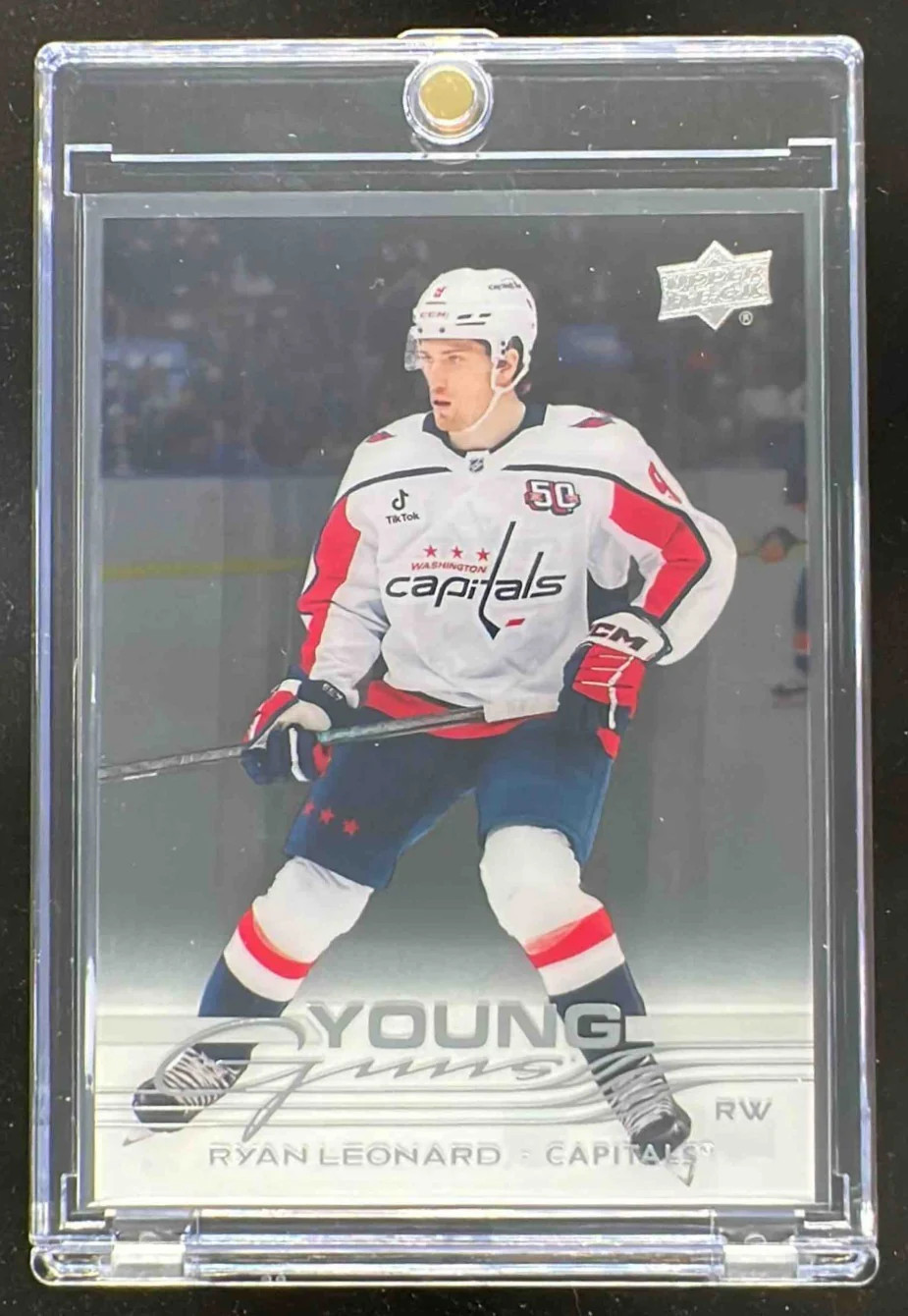 2025 Upper Deck Series 1 Clear Cut #238 Ryan Leonard Young Guns RC