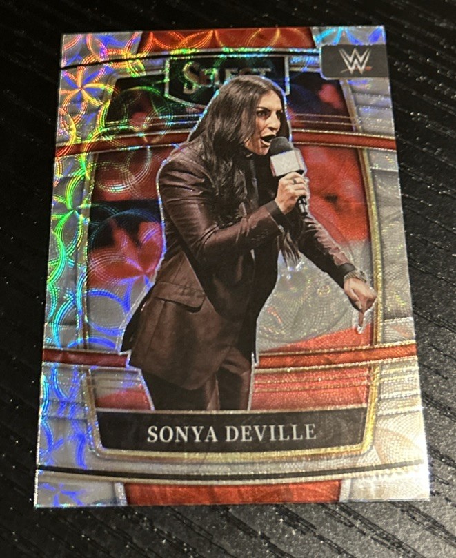 2022 Panini Select WWE Sonya Deville Scope Prizm