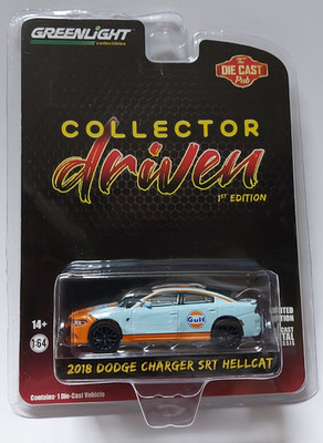 Greenlight 2018 Dodge Charger SRT Hellcat Gulf Clean-Version Scale 1:64