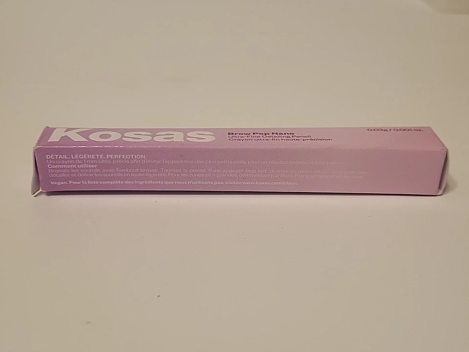 Lápiz de detalles ultrafinos Kosas Brow Pop Nano - Caja abollada marrón medio Foto 4 de 4