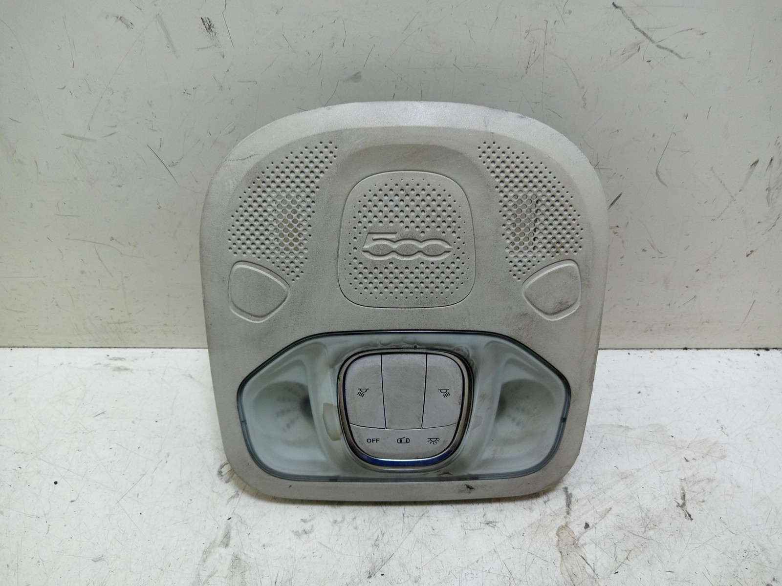 PLAFONIERA PER FIAT 500 X Serie 07356109410 (15>)