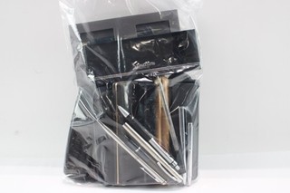 Writing Instruments Assorted Inc Fountain Pens Ballpoint Biro Rollerball 1.5kg