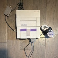 Nintendo Super Nintendo Entertainment System Console w/ Controller, Cables