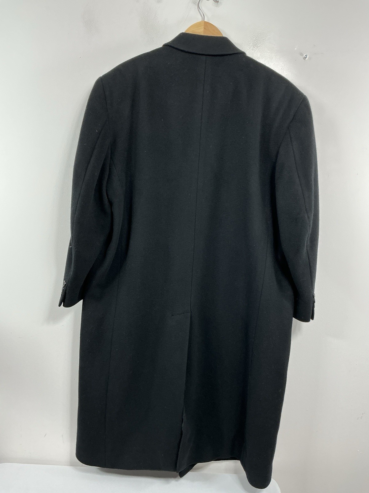 Mens Excellent Condition Button Down Lined Over C… - image 2