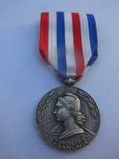 MEDAILLE SNCF 1968 en l'état