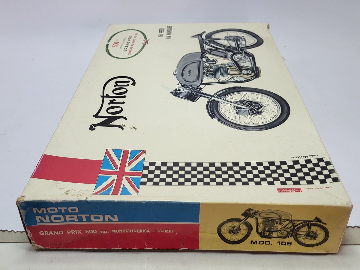 イタレリ Norton MANX 500cc 1/9 バイクプラモデルキット Norton Moto