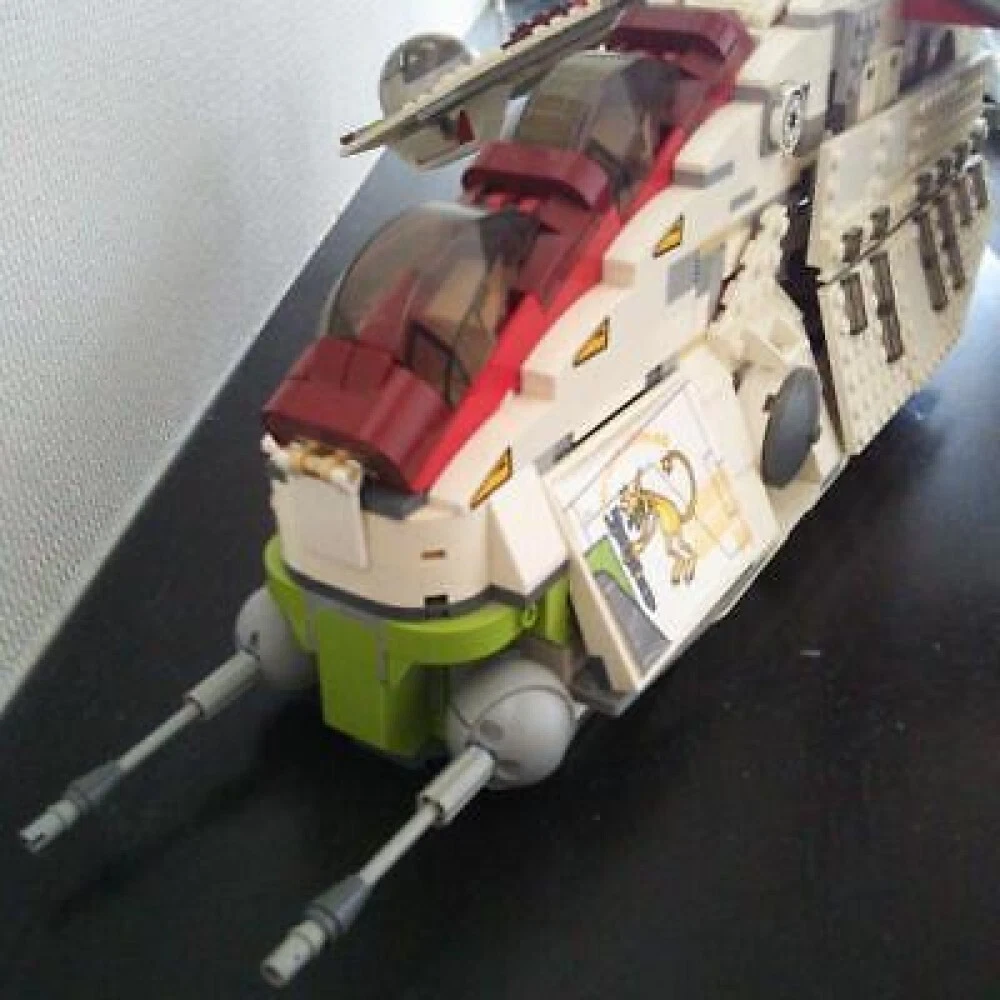 LEGO Star Wars Republic Attack Gunship 7676 In 2008 Used Retired