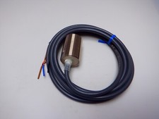 Omron E2E-X10E1 Proximity Sensor