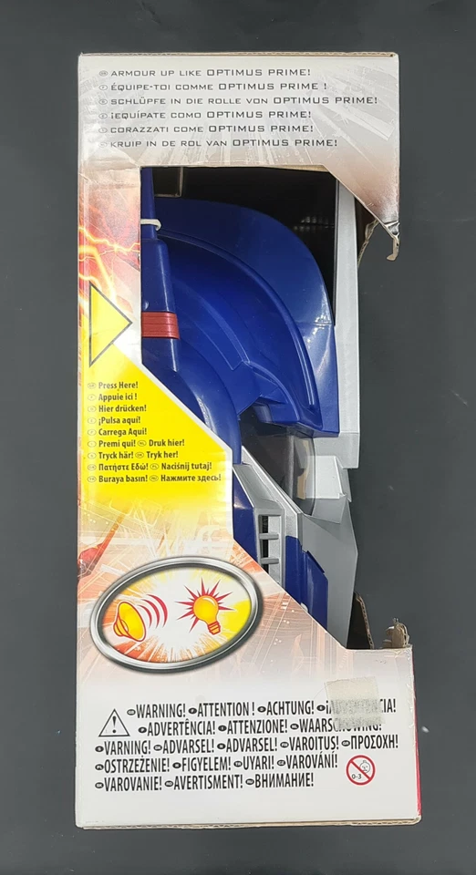 HASBRO 2011 TRANSFORMERS Robots in Disguise OPTIMUS PRIME helmet - Image 4 of 4