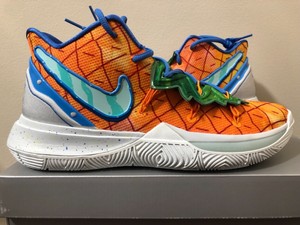 kyrie shoes pineapple