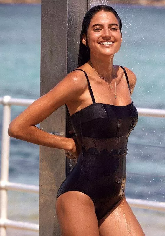 NWT $138 US 12 DD Cup Seafolly Petal Edge One Piece Black