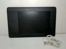 Wacom Intuos 5 Touch Small Pen Tablet (PTH450) with USB cable