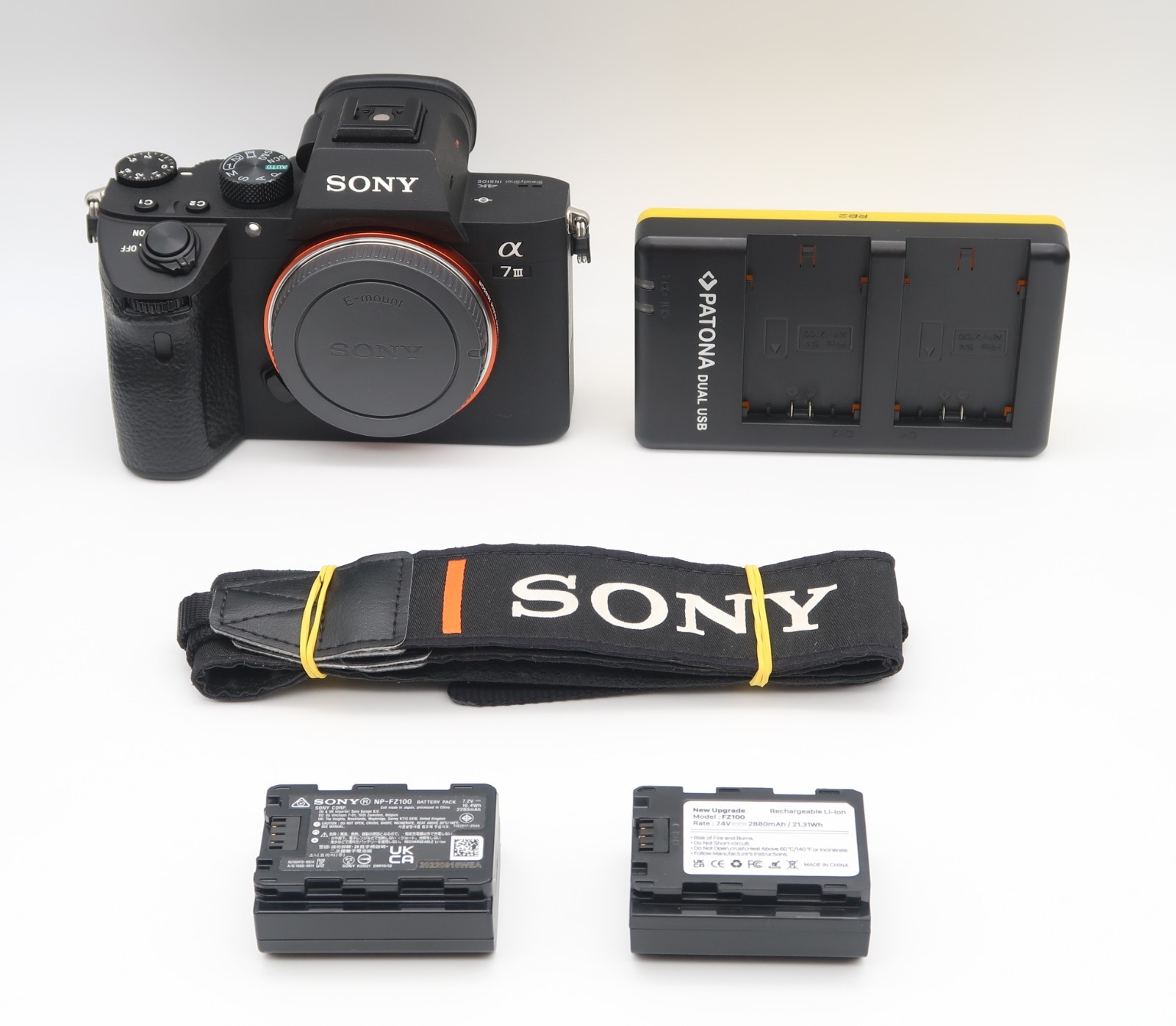 Only 8.576 shutter count! - Sony Alpha 7 III / ILCE - 7M3 / A7 III + 2 batteries