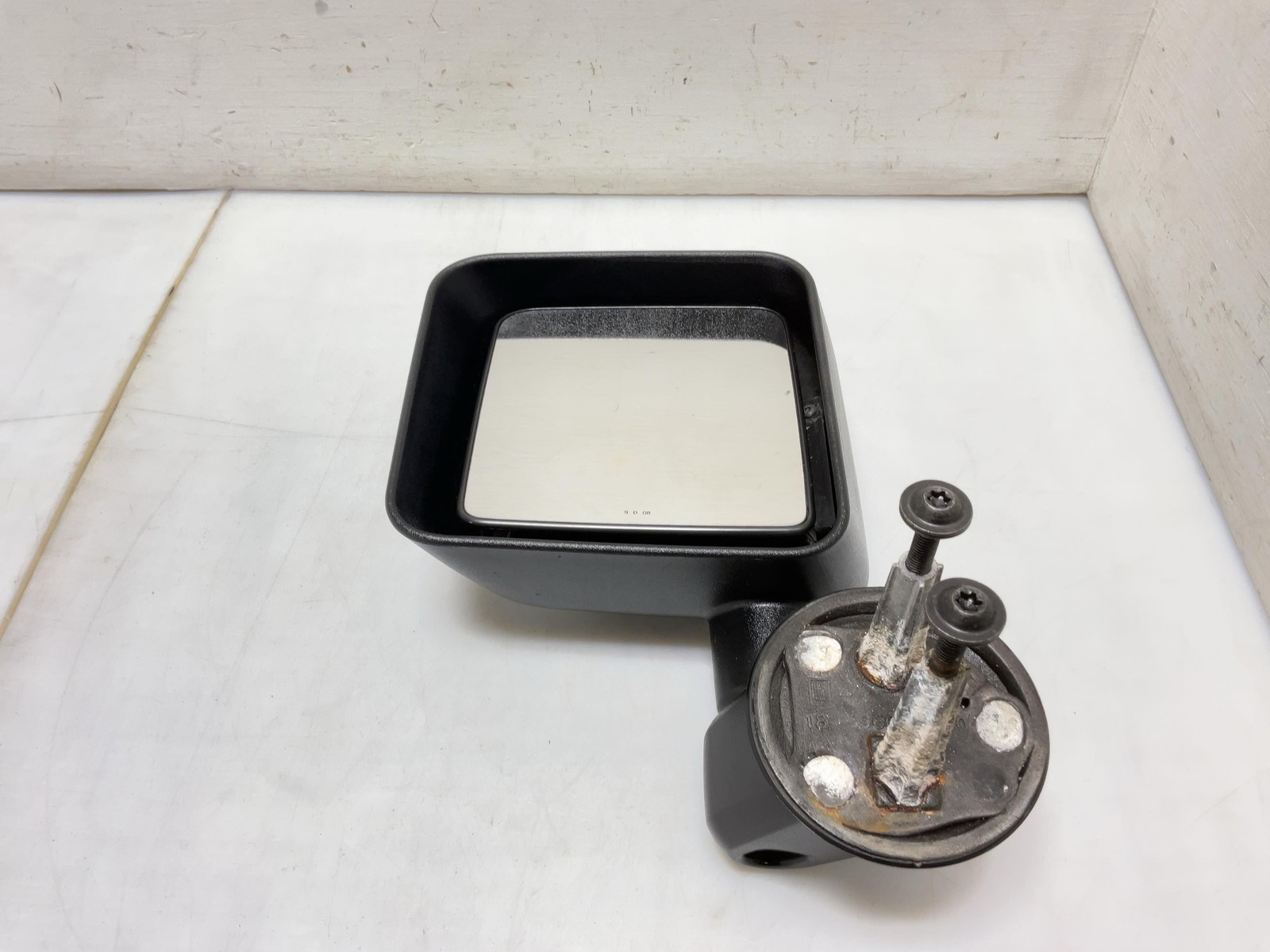 Jeep JK Wrangler OEM Driver Side Manual Front Mirror Assembly 2007-2017 163323