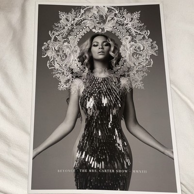 BEYONCE 2013 THE MRS. CARTER SHOW TOUR CONCERT PROGRAM BOOK