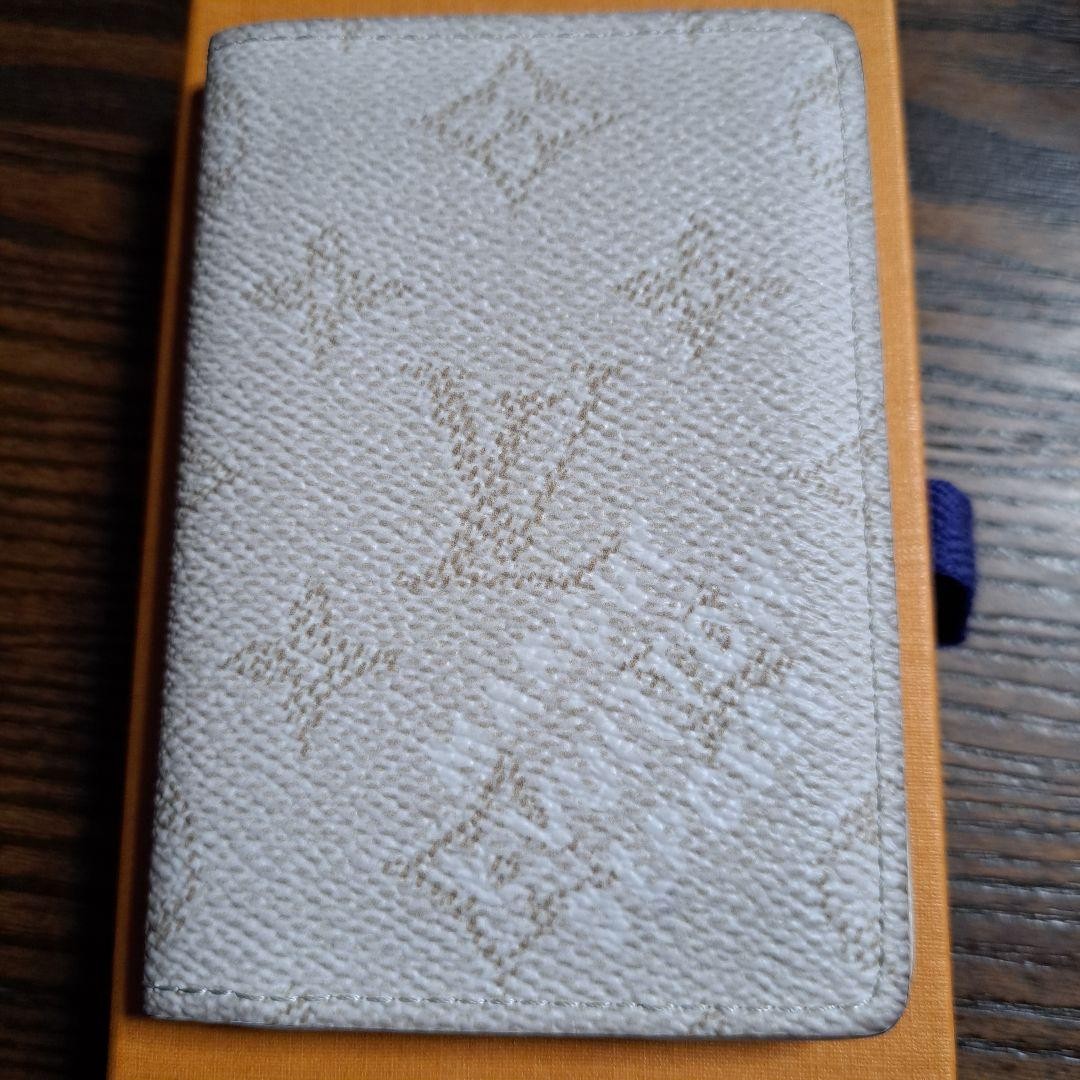 Louis Vuitton Heritage Canvas Organizer M14689 Off-White Coin Card Holder