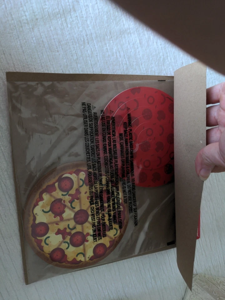 Pizza Party Swirl Hanging Decorations 12 Pieces New In Package By Amscan - Image 4 of 4