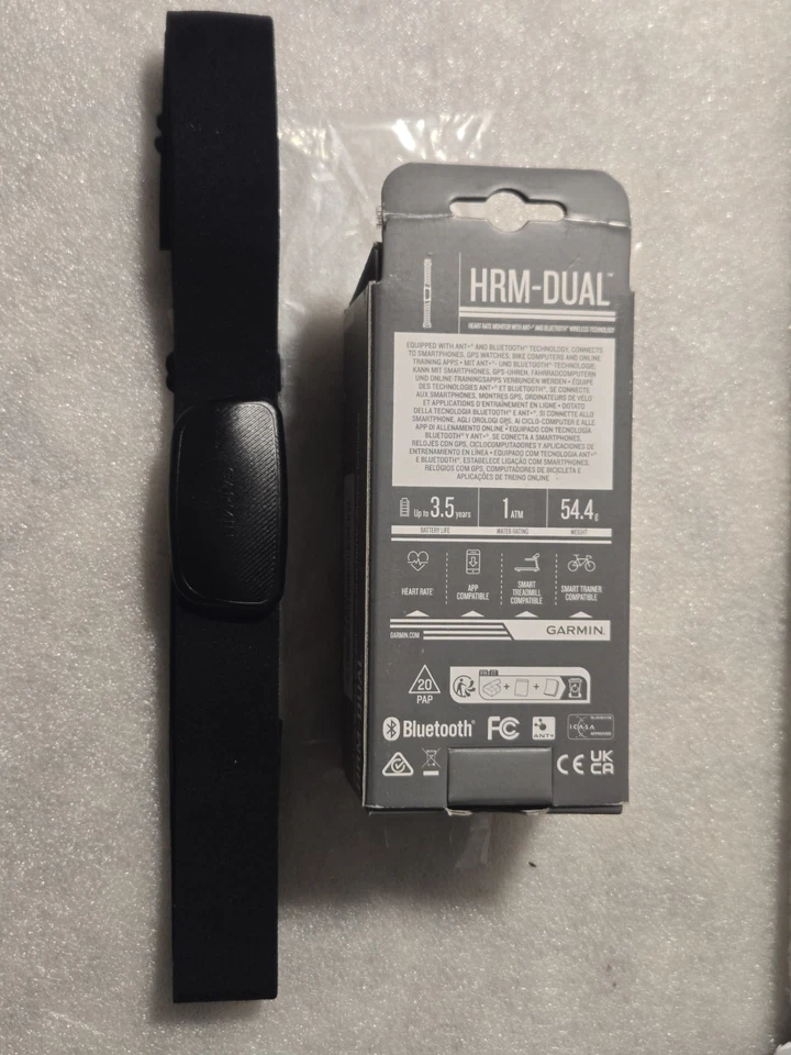 Garmin HRM-Dual Heart Rate Monitor Fitness Sport Adjustable Strap and sensor - Image 2 of 3