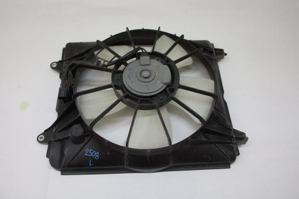 Honda CR-V 2015 radiador lado izquierdo ventilador montaje OEM 15 16 Foto 3 de 4