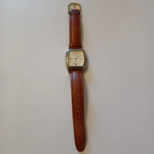 Vtg Pembrooke Date Indicator Rectangular Dial Quartz Watch Japan Movt 57-048