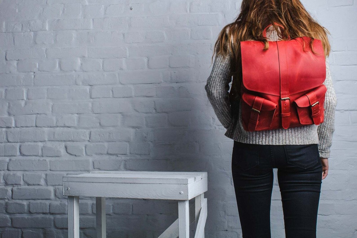 NEW Handmade Red Soft Distressed Leather Laptop Backpack  display picture 1