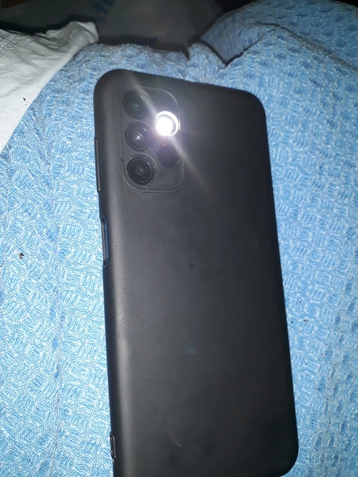  Samsung Galaxy A13 5G 16,5 cm (6.5") Doppia SIM USB tipo-C 4 GB 64 GB 5 - Immagine 2 di 4