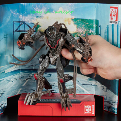 Takara Tomy Ss-03 Crowbar Transform Deluxe Class Action Figure In