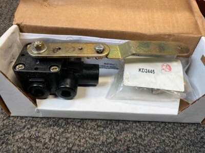 KD2445 leveling valve with dump Kenworth G90-1065-4, G90-1073-024 BARKSDALE