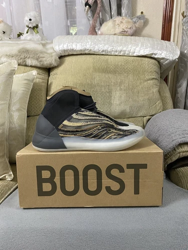 Adidas Yeezy QNTM Amber Tint Braun Turnschuhe Schuhe Neu im Karton Größe 10,5 UK Herren GX1331