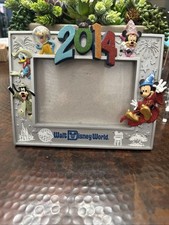 Walt Disney World 4x6 Picture Frame 2014 Mickey  Minnie Mouse Pluto Donald Duck