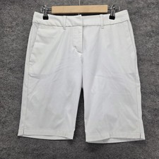 Nike Bermuda Shorts Womens 4 White Dri-FIT Golf Moisture Wicking 9 Inseam