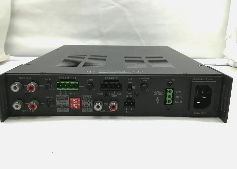 Bose FreeSpace IZA 190-HZ Integrated Zone Power Amplifier 190W Tested Japan - Image 2 of 4