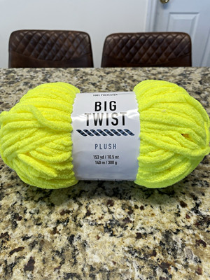 Big Twist Plush Super Bulky Yarn 100% Polyester 6 neon 10.5 oz 153 yards.
