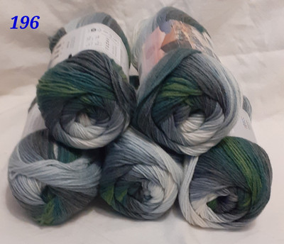 (#196) 2x 100g Acrylgarn mit Farbverlauf