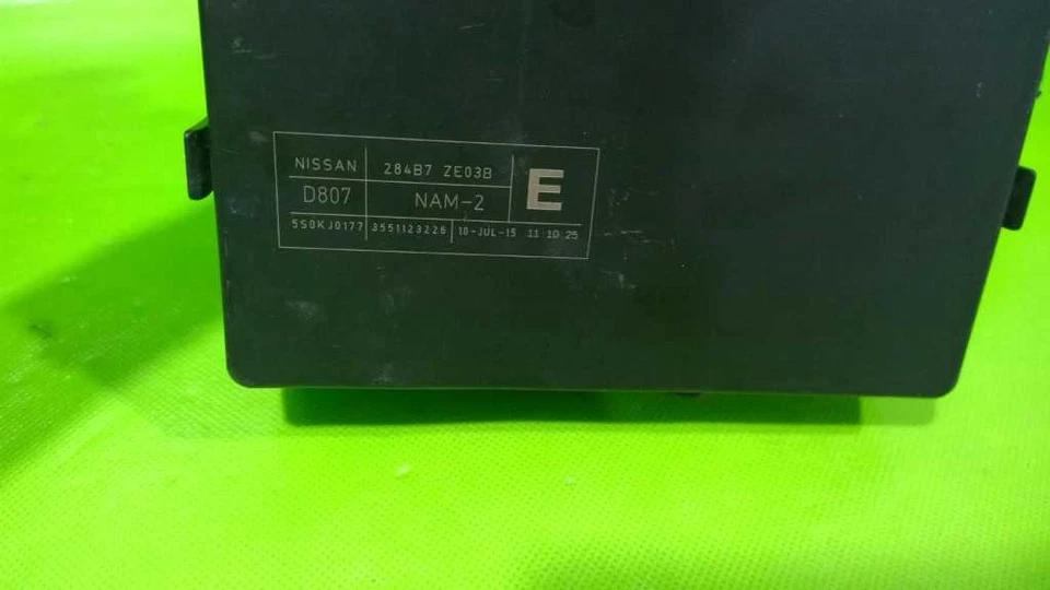 11 12 CAJA RELÉ FUSIBLES MOTOR TITANIO OEM 4202-20 Foto 4 de 4