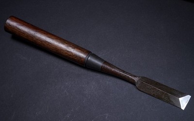 Vintage Japanese Shinogi Oiirenomi Chisel 25mm, ca. 325 mm - Red Oak Handle