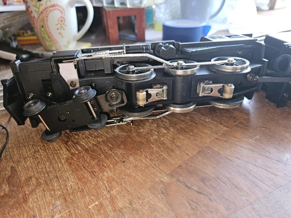 RAILKING MTH CHESAPEAKE AND OHIO STEAM ENGINE AND TENDER, NOS, SEE TEST VIDEO - Image 3 of 4