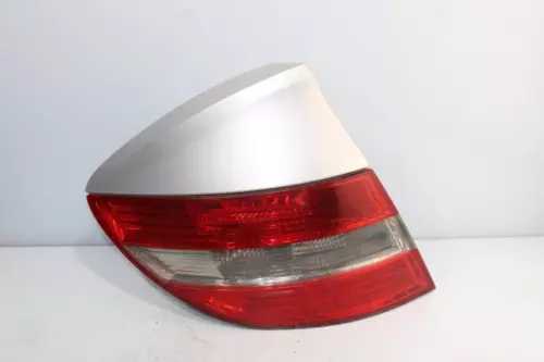 A2038205164KZ Piloto Trasero Izquierdo para MERCEDES-BENZ CLASE CLC (BM 1598722 - Imagen 1 de 7
